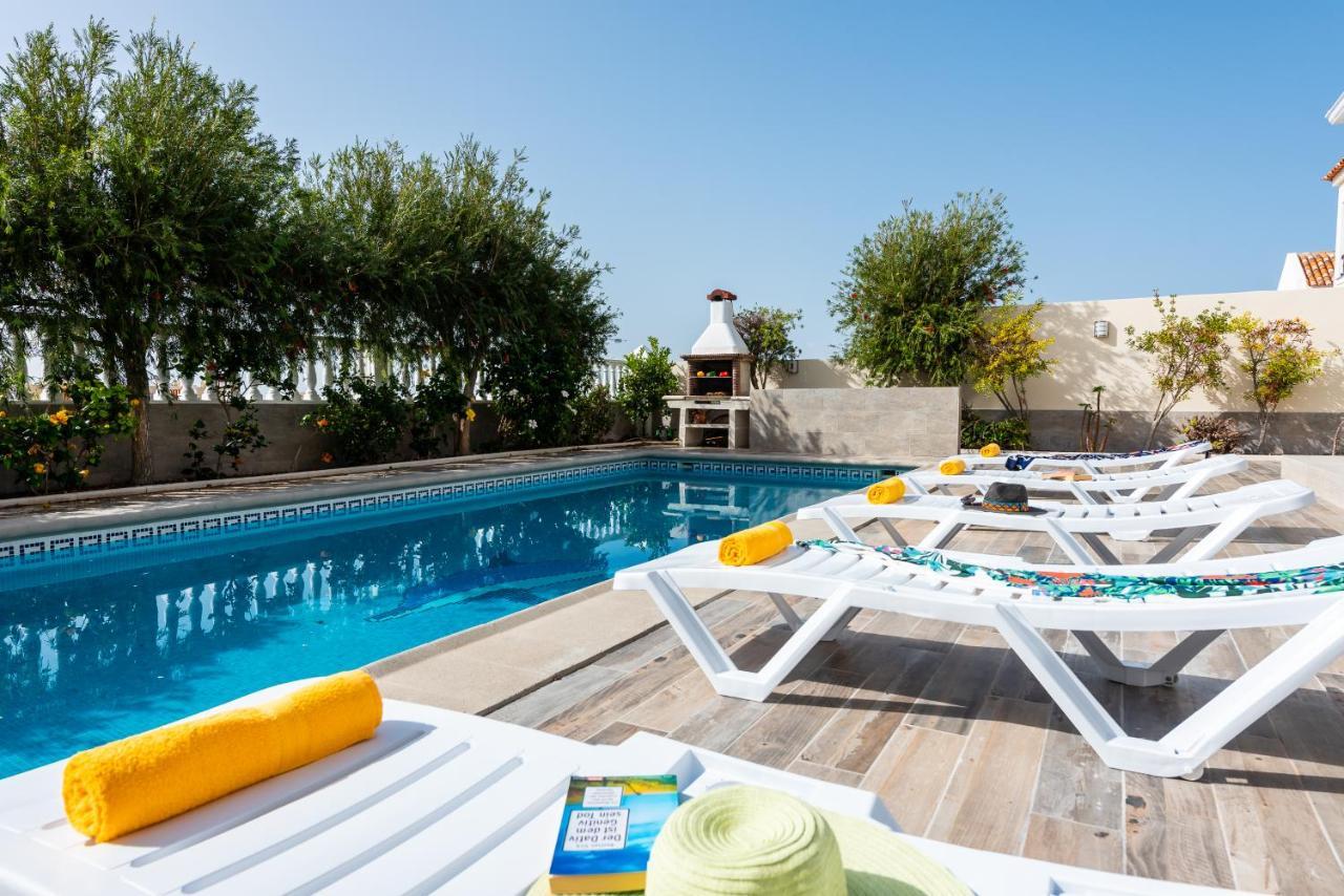 Amazing Villa Medina, Bbq Costa Adeje  Bagian luar foto