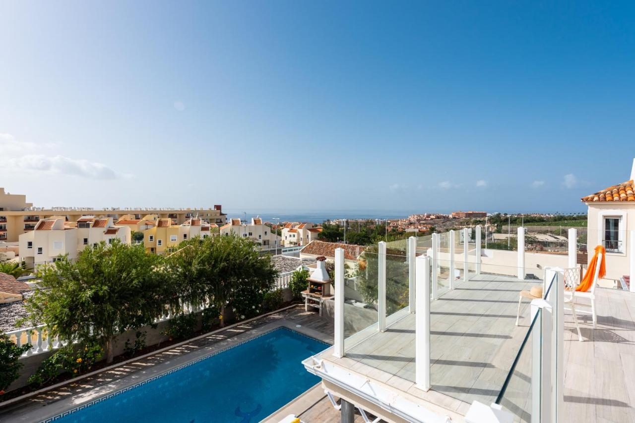 Amazing Villa Medina, Bbq Costa Adeje  Bagian luar foto