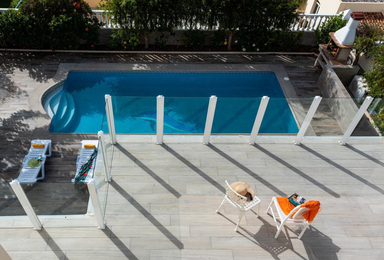 Amazing Villa Medina, Bbq Costa Adeje  Bagian luar foto